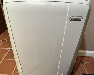 Dehumidifier 