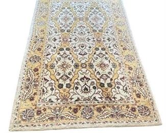 Lot 029
Wool Area Rug