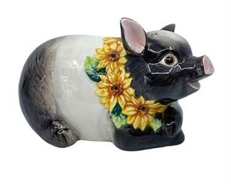 https://www.bidoneverything.com/Event/Details/110818259/Not-Your-Mothers-Estate-Sale-Moving-Sale-Broadview-Heights-OH?page=2#:~:text=Lot%20070%0AFitz%20and%20Floyd%20Sunflower%20Pig%20Porcelain%20Figurine