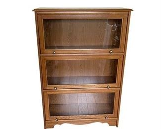 Lot 140
Contemporary Oak Barrister Book Case