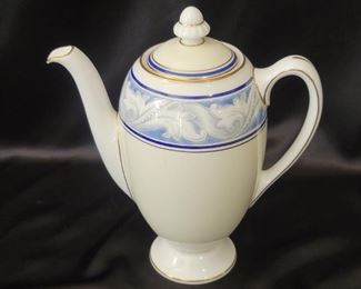 Royal Doulton Tewkesbury Teapot