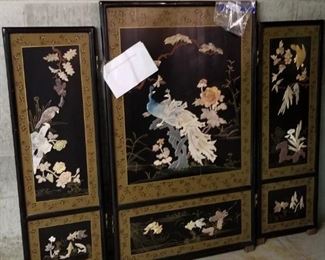Oriental screen, with inlays