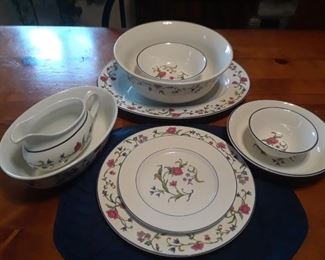 Casual Image Lenox Rose Garden