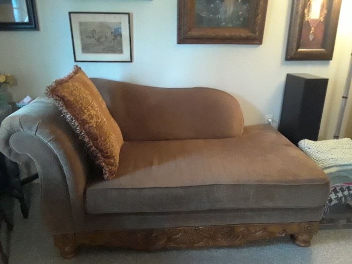 Laura Ashley Victorian style wide chaise with pillow
