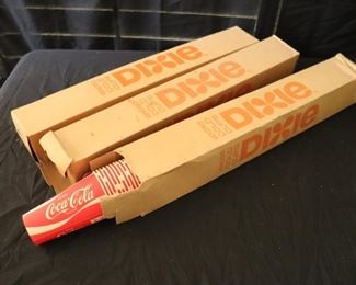 Vintage Dixie Coca-Cola paper cups