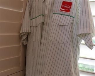  COCA-COLA SALESMAN  DELIVERY UNIFORM 