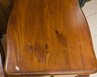 5______$195 
Set of three tables - coffee & 2 sides&nbsp;
table  • 20high 48wide 30deep
Sides  • 23high 24wide 28deep