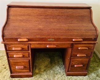 9______$400 
Roll top desk by Riverside furniture
 • 45high 33wide 29deep