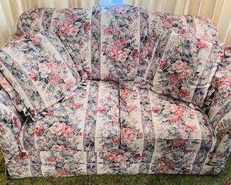 12______$150 
Floral loveaseat&nbsp;
  • 34 high 64 wide 26deep 