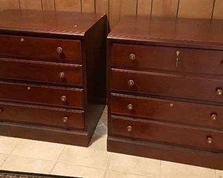 20______$180 
Ethan Allen file cabinet (x 2 ) EACH&nbsp;
  • 30high 29wide 22deep 
