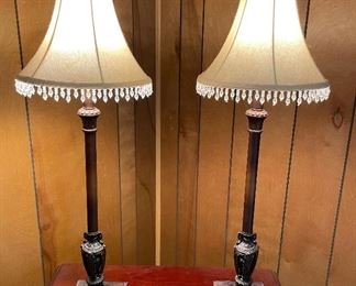 25______$50 
Pair of sticks lamps&nbsp;