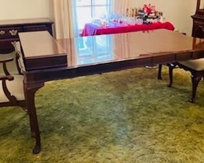 30______$595 
Dining table 5ft + 2 leaves 2ft, 4 chairs, 2 armchairs by Universal furniture&nbsp;
