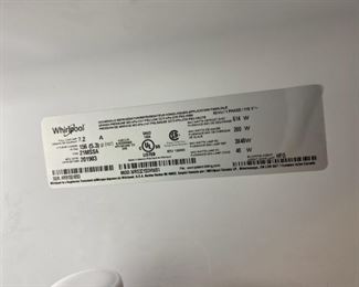 $550
Whirlpool 21.4 cu ft side by side refrigerator with ice and water dispenser and can caddy - white 
• 28deep x 33wx 64T
