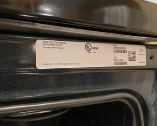 $475 
Amana 4.8cu freestanding electric range stainless steel 