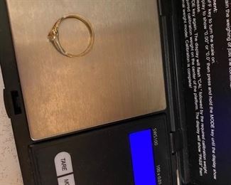 $30 - 14kt ring 0.050 oz