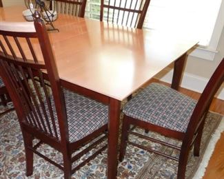 kitchen table and 6 chairs