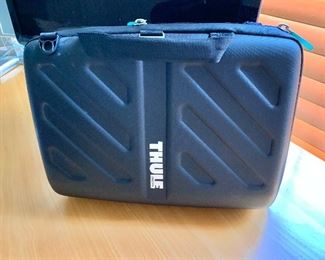 Thule laptop case