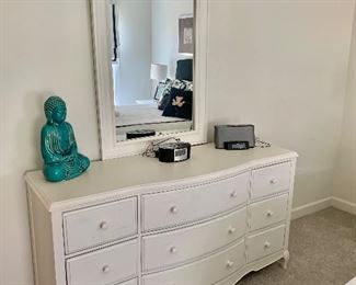 Pottery Barn 9 drawer chest and mirror