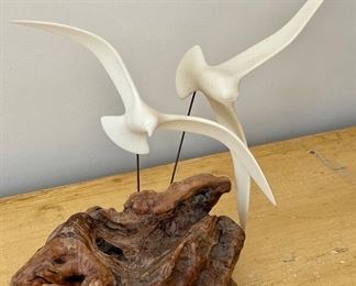 Item 187:  John Perry "Seagull" Sculpture - 9": $26