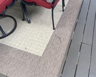 Outdoor area rug