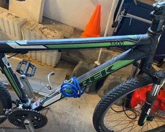 3 TREK BIKES