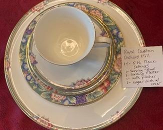 ROYAL DOULTON "ORCHARD HILL" SERVICE FOR 14 PLUS