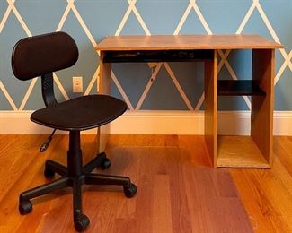 Desk & Adjustable Office Chair