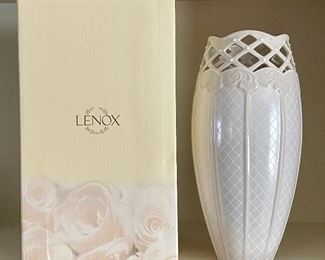 Lenox Venetian Lace Vase