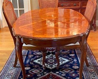 Lexington Furniture Table & Chairs