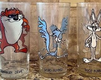 Vintage Looney Tunes Glasses
