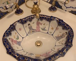 A beautiful Chinese chinoiserie Sherle Wagner sink and facet. Included in the package is a matching round towel holder.