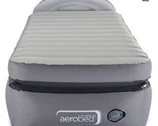 This is a stock picture of an Aerobed and not actually one of ours. We have quite a few of these convenient inflatable beds available for sale in different sizes. Easy to use and great for guests, traveling, glamping, etc.