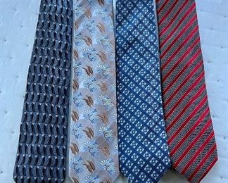 Item 221:  Lot of 4 Ermenegildo Zegna Ties:  $48