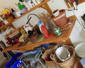 assorted garage/gardening items
