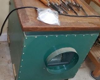 Grizzly floor air filter