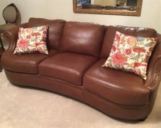 Living room - Bernhardt leather sofa, excellent condition