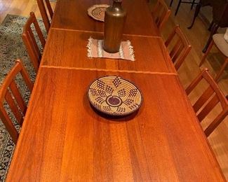 Beautiful teak MCM Table