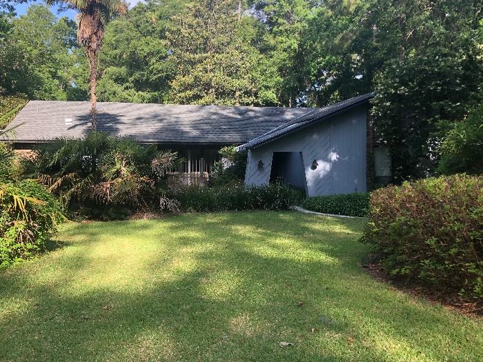 House full of treasures 