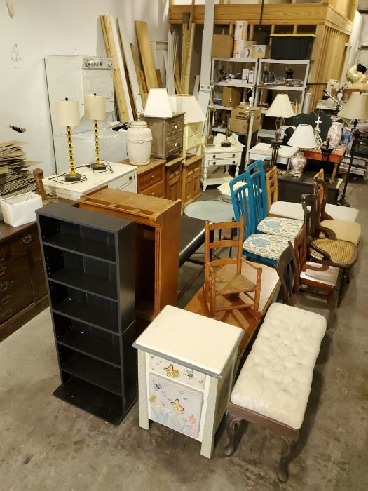 dining room chairs, shelves, end tables, lamps