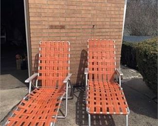 Mid Century Patio Lounge Chairs 