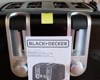 Black & Decker 4 slice toaster