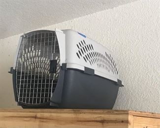 pet carrier
