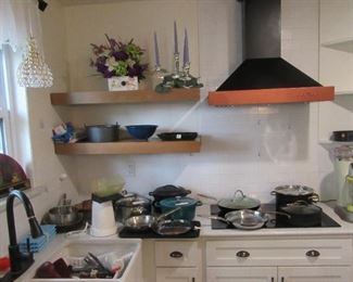 Kitchen items.