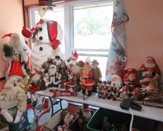 Santa's LOTS of them. Some are vintage plastic.