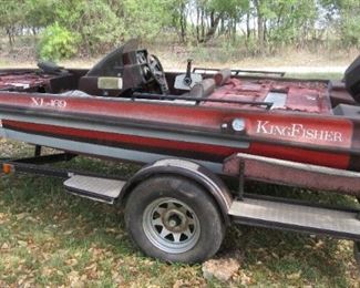 King Fisher bass boat as is. NO title, bill of sale only. Sell as part boat. NO guarantee or warranty.