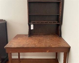 Parquet Gaming Table
Shelf Topper
(Separately priced items)