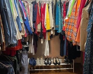 Plus Size Women's Clothing