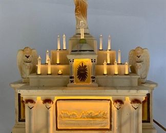 Vintage Chalkware Funeral Home Light Up Prayer Altar in working order
