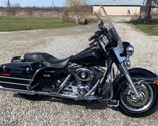Sharp 2001 Harley Davidson Police Interceptor,  14000 miles, professionally Maintained, Runs Excellent 