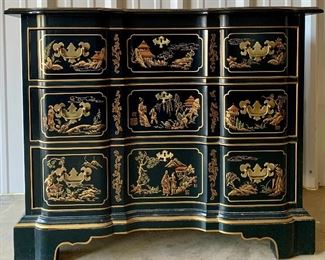 Regal Drexel Mid Century gilded Asian 3 drawer Chinoiserie dresser, entry console
